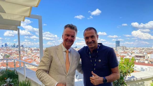 百家乐-范加尔谈抗癌心路：世界杯时夜间治疗，乐观为关键